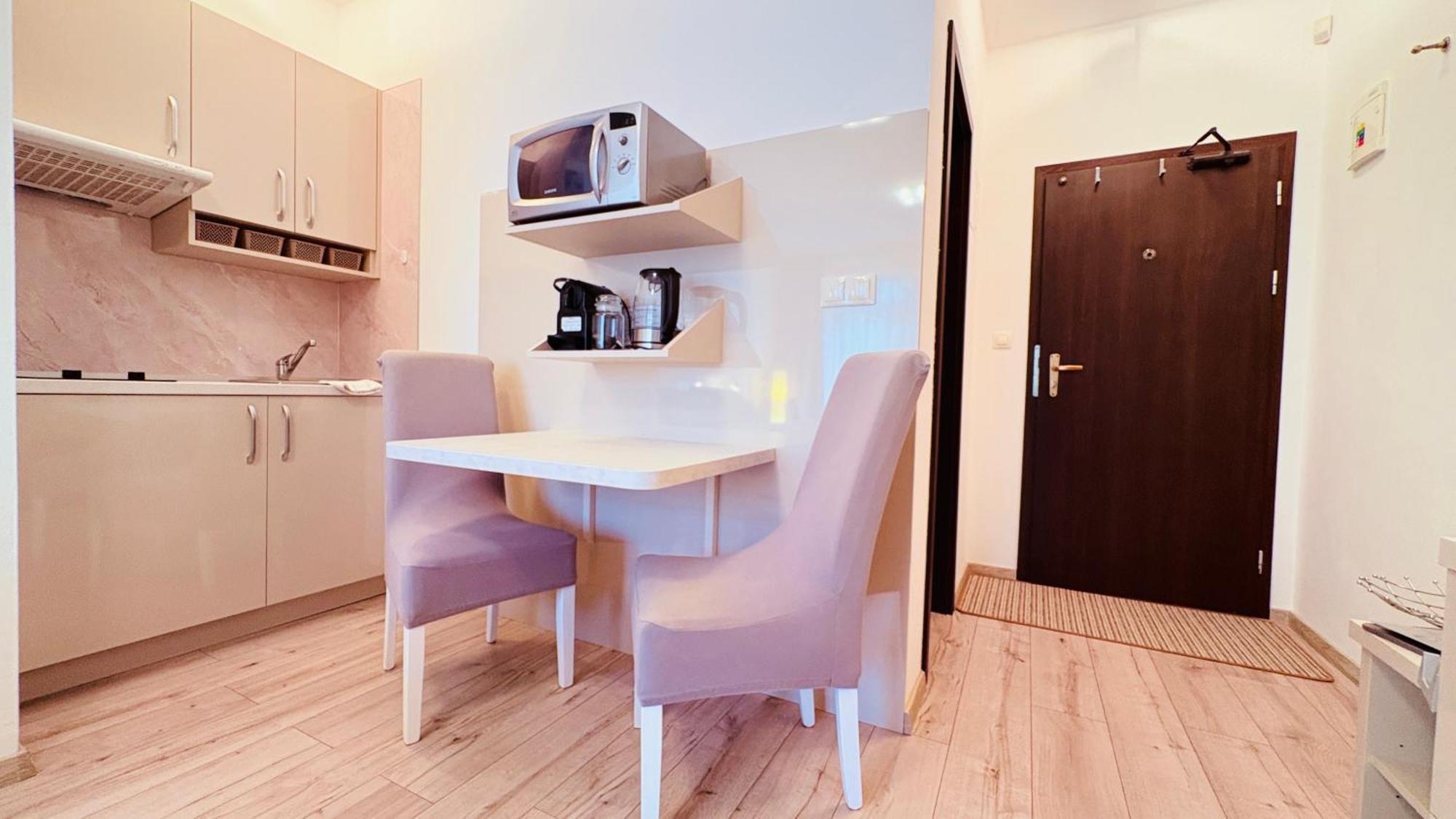 Apartman Elizabeth Bešeňová Exterior foto